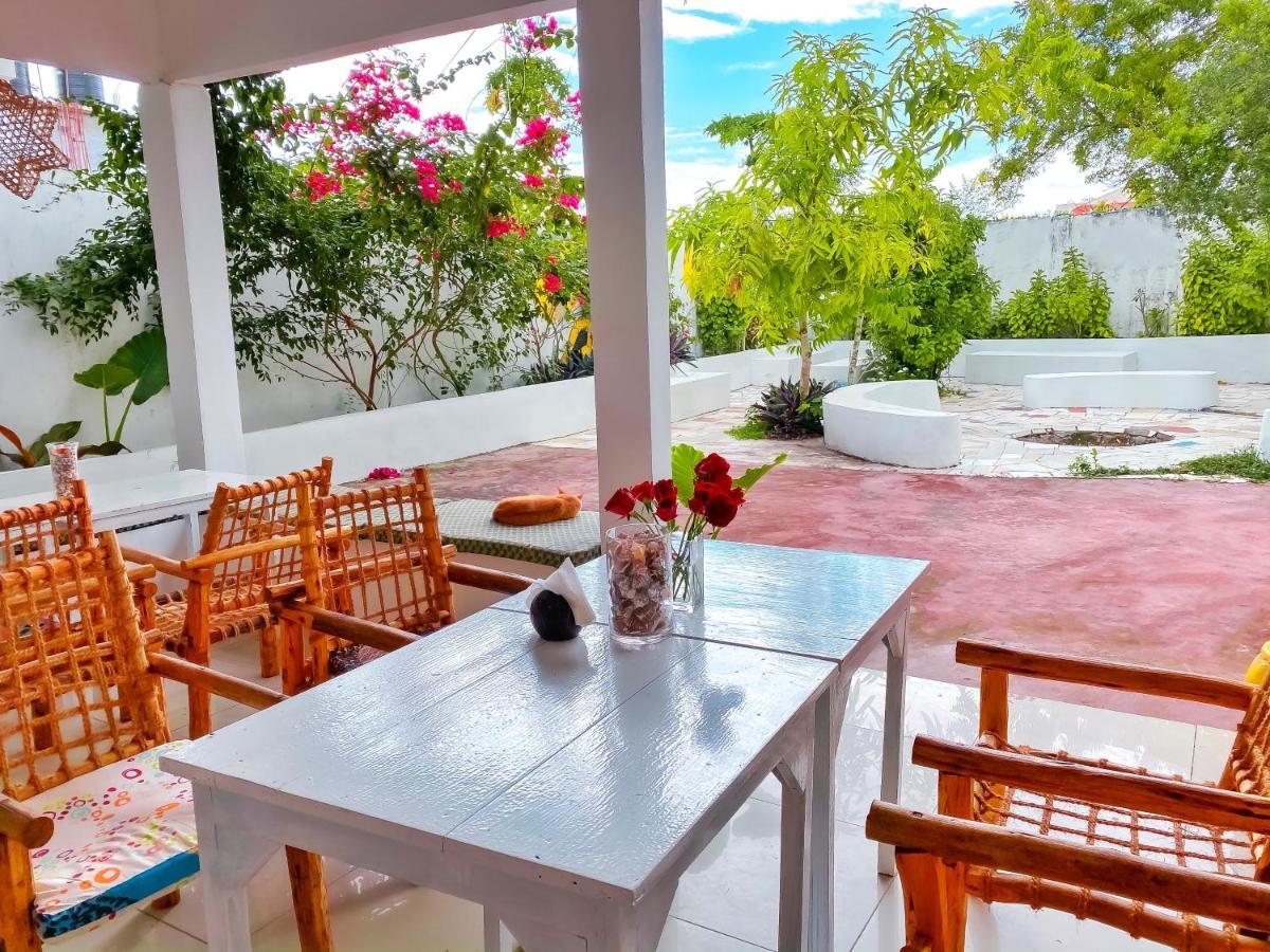 Papaya Guest House Nungwi Eksteriør billede